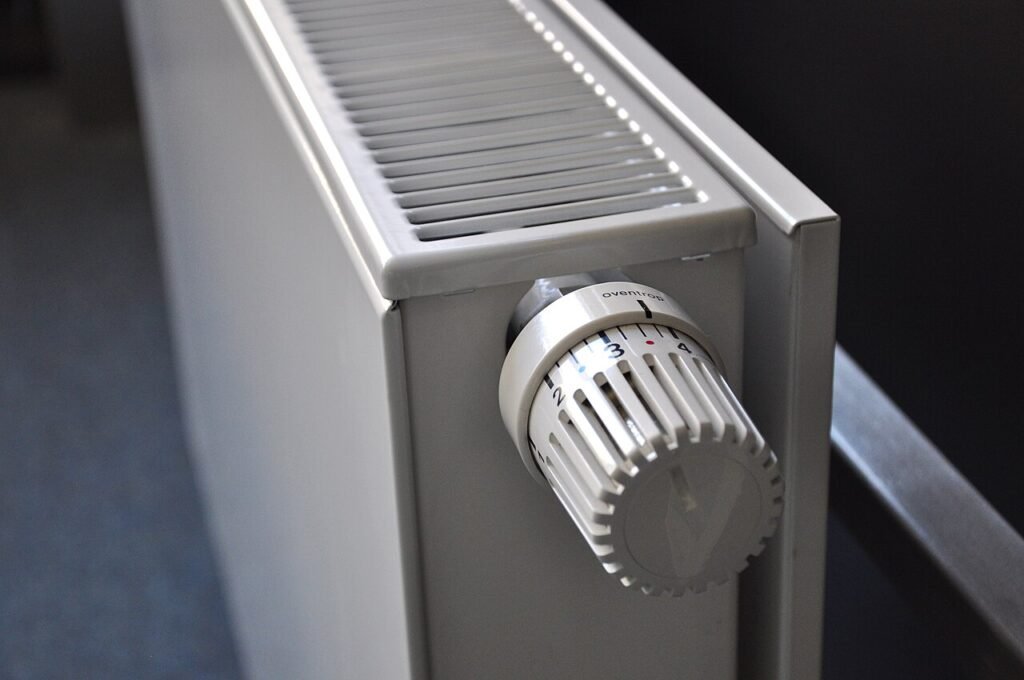 radiador con válvula termostática